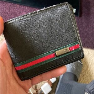 Gucci men’s wallet